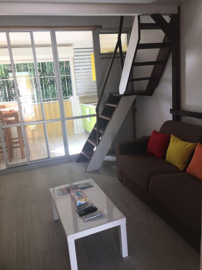 Studio-Mezzanine Proche Toutes Commodites Le Gosier  Luaran gambar